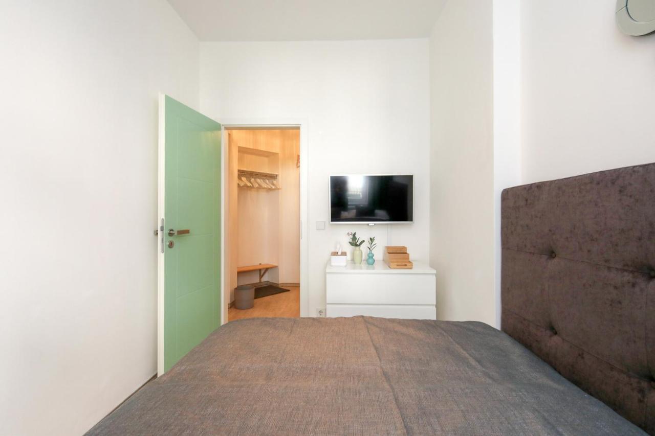 4 Personen Altbau Nahe Kurfuerstendamm - Macbeth Berlin Zewnętrze zdjęcie